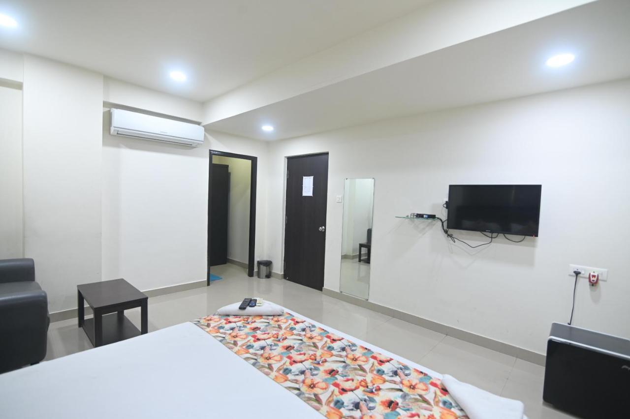 Nk7 Guest House Kalkutta Exterior foto