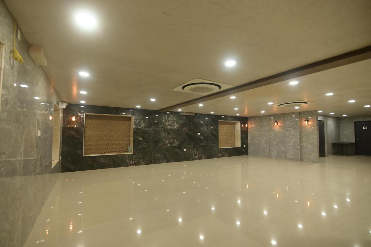 Nk7 Guest House Kalkutta Exterior foto